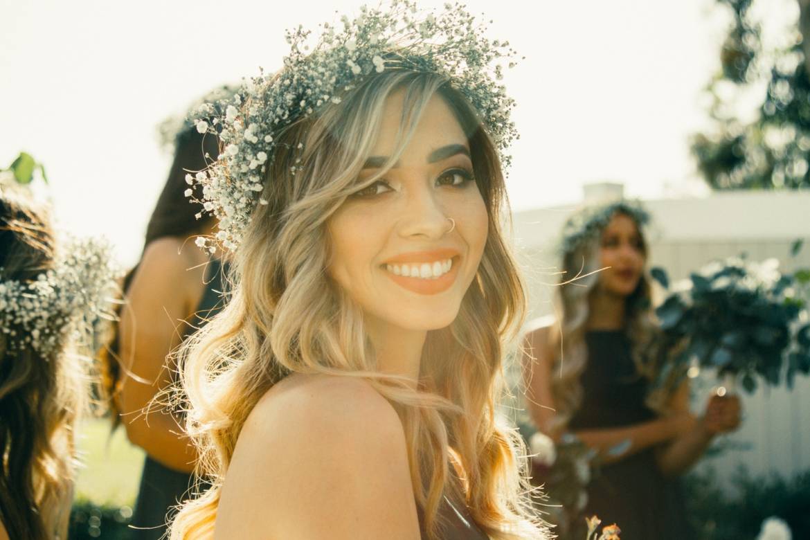 babys-breath-flower-crown.jpg